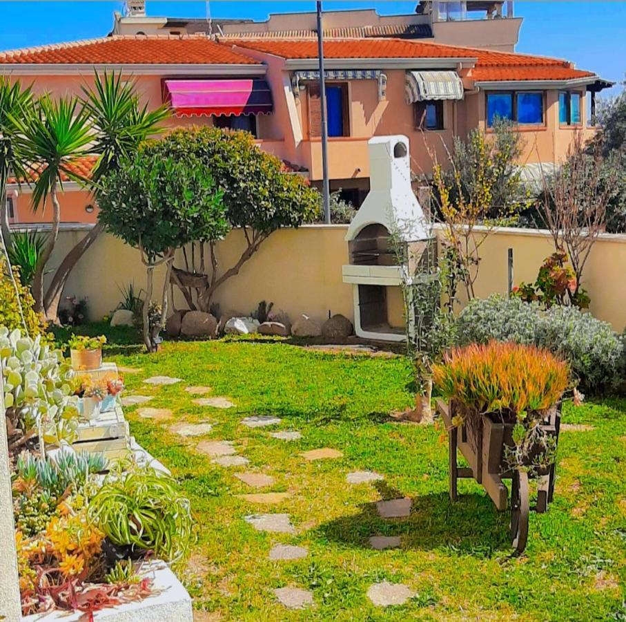 Casa Vacanze Олбия Екстериор снимка