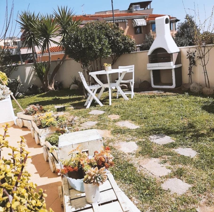 Casa Vacanze Олбия Екстериор снимка